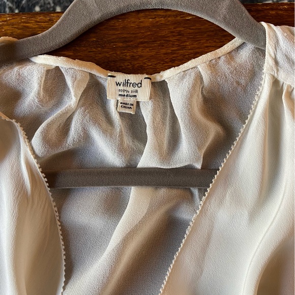 WILFRED. 100% Silk. Size Medium. Color: Ivory. - Picture 4 of 8